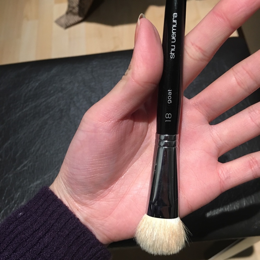 Shu Uemera makeup foundation brush Natural 18